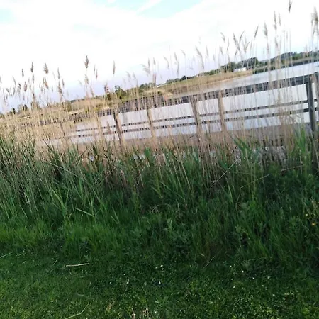 Luxueuze Stacaravan 4pers Met Terras En Tuintje Бреден